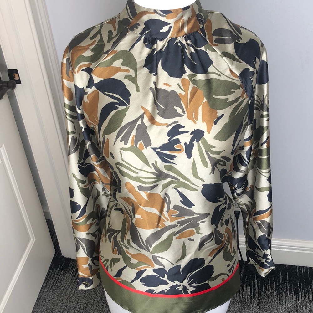 Zara long sleeve blouse